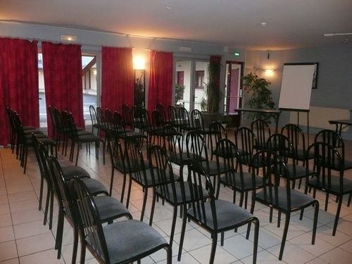 Logis - Les Paturelles Hotel 2*